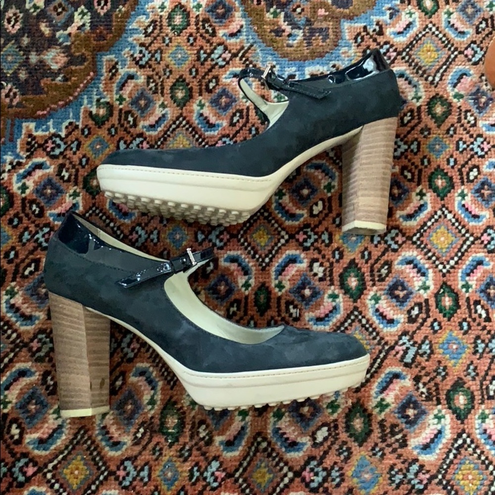 tods suede mary janes with patent trim